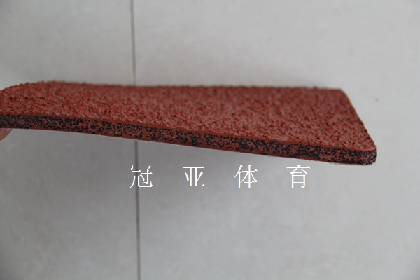 混合型<a href=http://www.rkkor.cn target=_blank class=infotextkey>塑膠跑道</a>