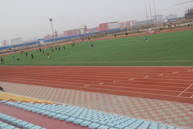 北京交通大學(xué)黃驊分校4*4<a href=http://www.rkkor.cn target=_blank class=infotextkey>塑膠跑道</a>工程實(shí)例