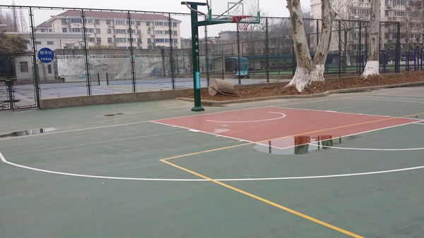 <a href=http://www.rkkor.cn target=_blank class=infotextkey>硅PU</a>籃球場