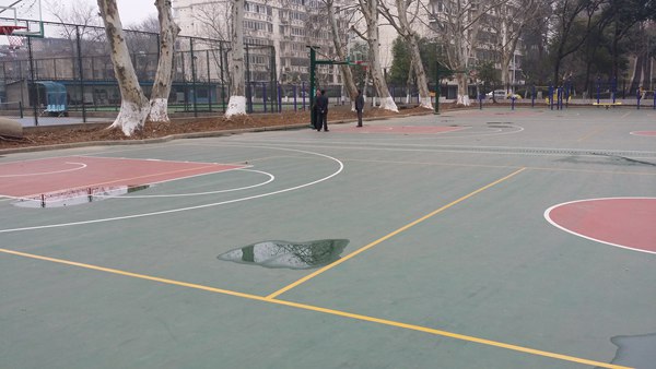 <a href=http://www.rkkor.cn target=_blank class=infotextkey>硅PU</a>籃球場