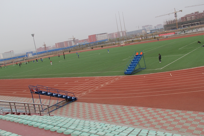 北京交通大學(xué)黃驊分校4*4<a href=http://www.rkkor.cn target=_blank class=infotextkey>塑膠跑道</a>工程實(shí)例