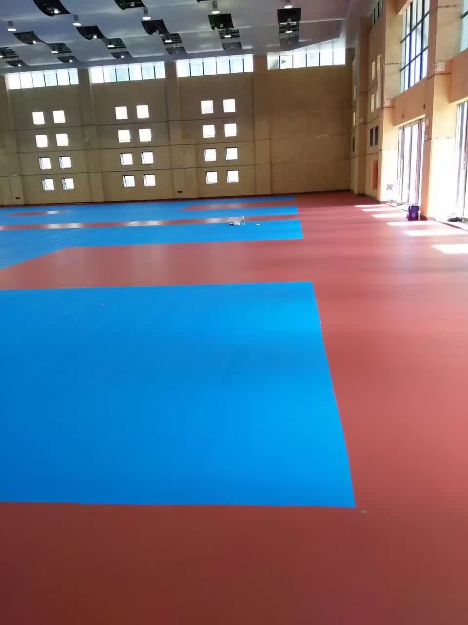 深圳龍崗室內(nèi)<a href=http://www.rkkor.cn target=_blank class=infotextkey>硅PU</a>球場