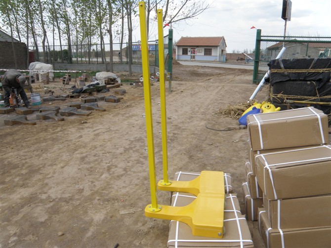 移動(dòng)式羽毛球柱