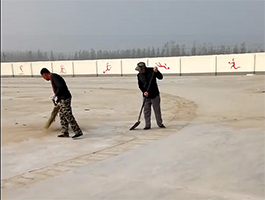 環(huán)保水性<a href=http://www.rkkor.cn target=_blank class=infotextkey>硅PU</a>球場(chǎng)-新國(guó)標(biāo)（施工流程和材料組成）