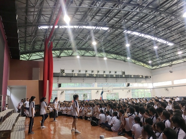 二中社團，各顯神通！ 社團招新，燃炸來襲！