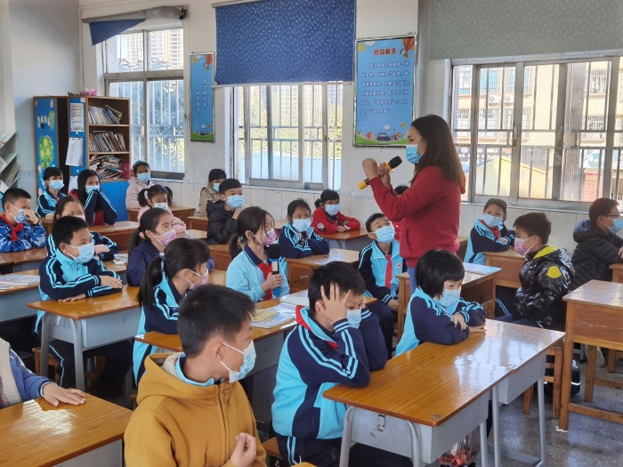 坦洲鎮(zhèn)十四村小學(xué)2021-2022學(xué)年第一學(xué)期預(yù)防新冠第肺炎第三次應(yīng)急演練