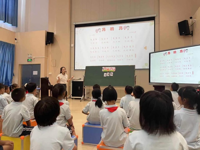 大涌鎮(zhèn)旗北小學(xué)開展音樂專家指導(dǎo)活動(dòng)