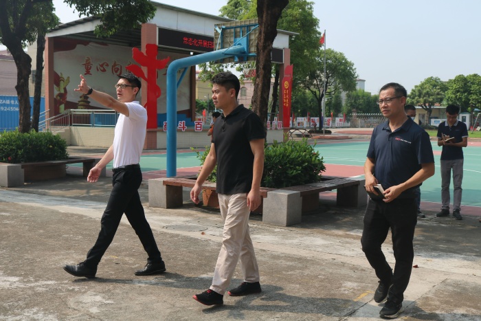 走訪基層學(xué)校 調(diào)研促進辦學(xué)