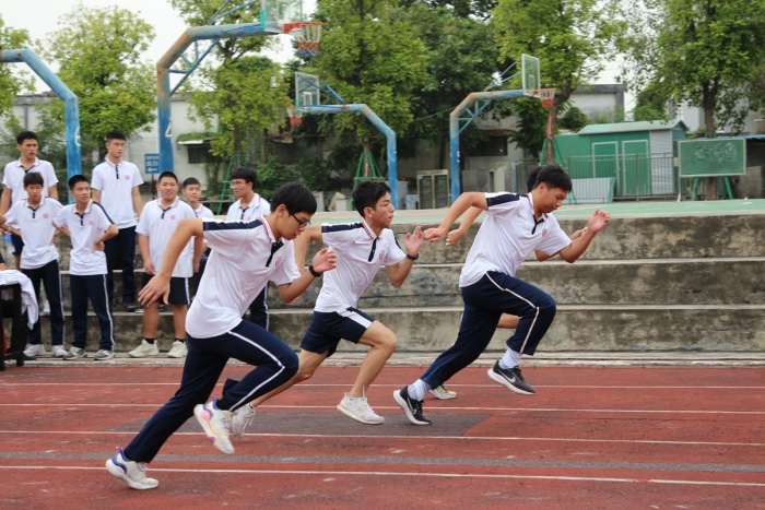 運(yùn)動強(qiáng)體魄 體測展風(fēng)采