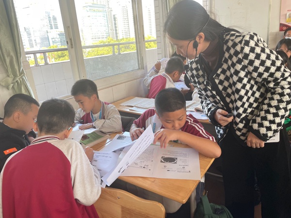 東區(qū)街道英語課堂教學(xué)交流活動在團(tuán)益學(xué)校開展