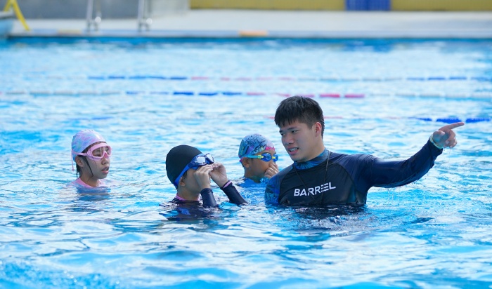 快樂“游”你，“泳”往直前