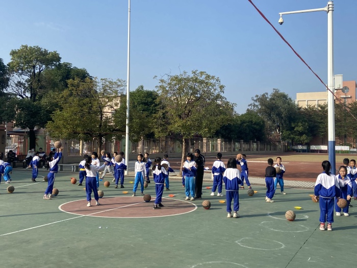 聽君一席話，勝讀十年書