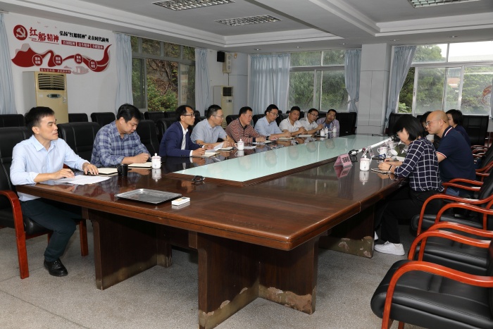 檢查落實展關(guān)懷 全力支持解困惑