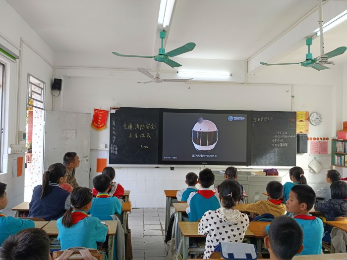 民眾街道接源小學(xué)開展“消防安全”主題教育活動