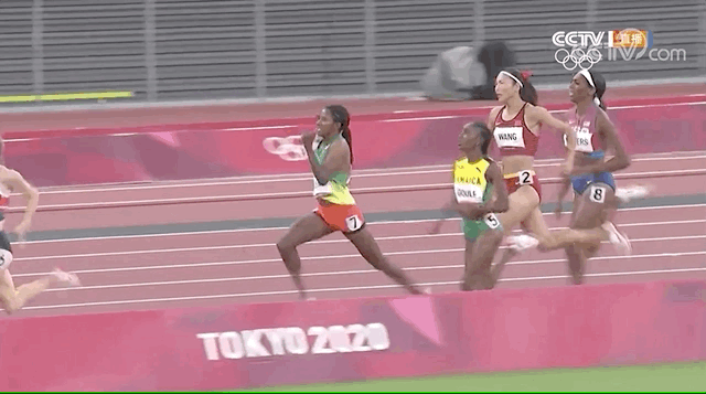 “黑科技”跑道，讓運(yùn)動(dòng)員“飛了起來(lái)”！-奧運(yùn)田徑跑道是如何造出來(lái)的？