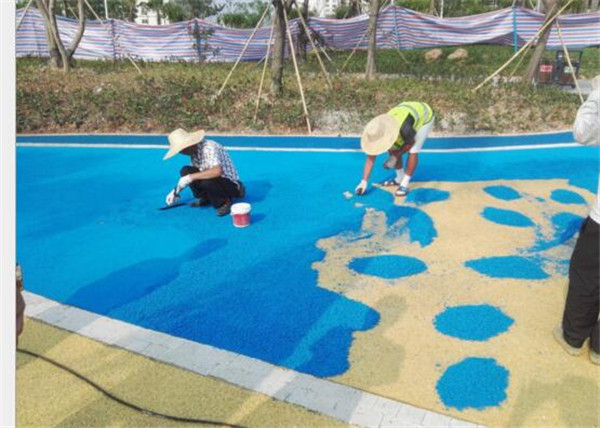 EPDM<a href=http://www.rkkor.cn target=_blank class=infotextkey>塑膠跑道</a>