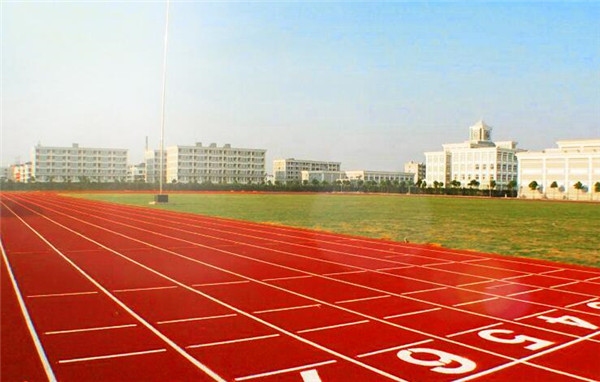 復(fù)合型PU<a href=http://www.rkkor.cn target=_blank class=infotextkey>塑膠跑道</a>
