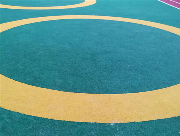 復(fù)合型PU<a href=http://www.rkkor.cn target=_blank class=infotextkey>塑膠跑道</a>