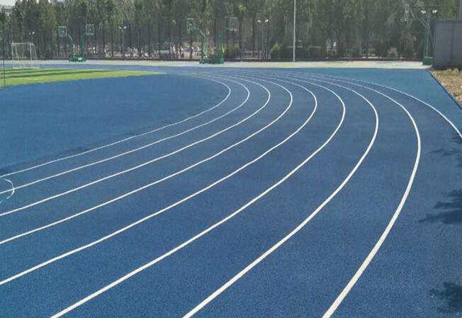 田徑場(chǎng)<a href=http://www.rkkor.cn target=_blank class=infotextkey>塑膠跑道</a>