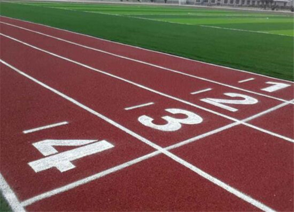 epdm透氣型<a href=http://www.rkkor.cn target=_blank class=infotextkey>塑膠跑道</a>