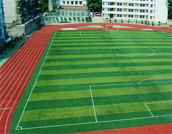 操場(chǎng)<a href=http://www.rkkor.cn target=_blank class=infotextkey>塑膠跑道</a>