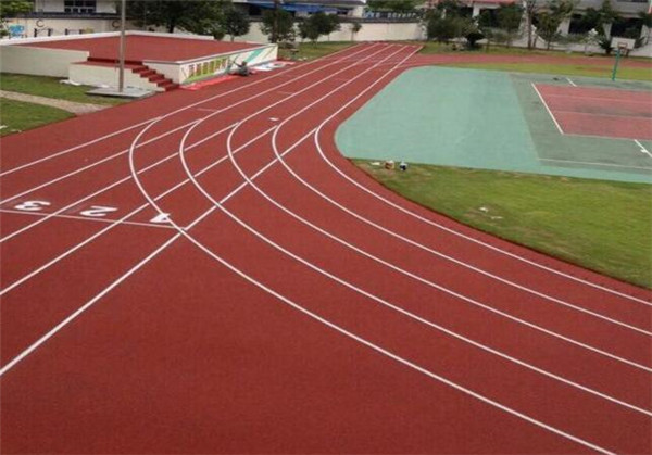 體育場<a href=http://www.rkkor.cn target=_blank class=infotextkey>塑膠跑道</a>