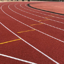 專業(yè)定制銷售透氣塑膠跑道 幼兒園塑膠跑道，透氣性塑膠跑道詳情請來電