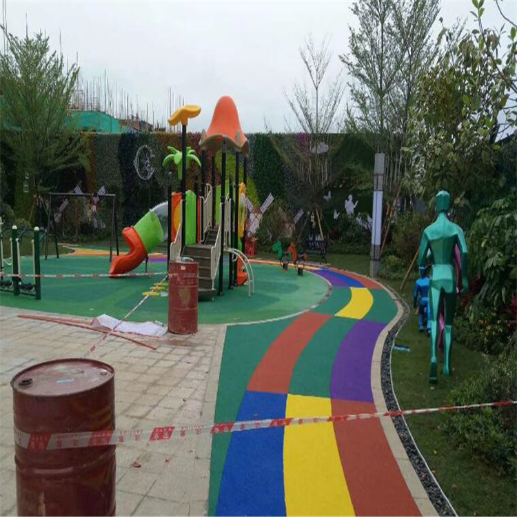 廊坊 小區(qū)EPDM<a href=http://www.rkkor.cn target=_blank class=infotextkey>塑膠跑道</a> dc023epdm塑膠場(chǎng)地 源頭廠家