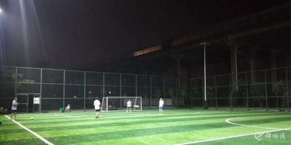 海中村社區(qū)足球場