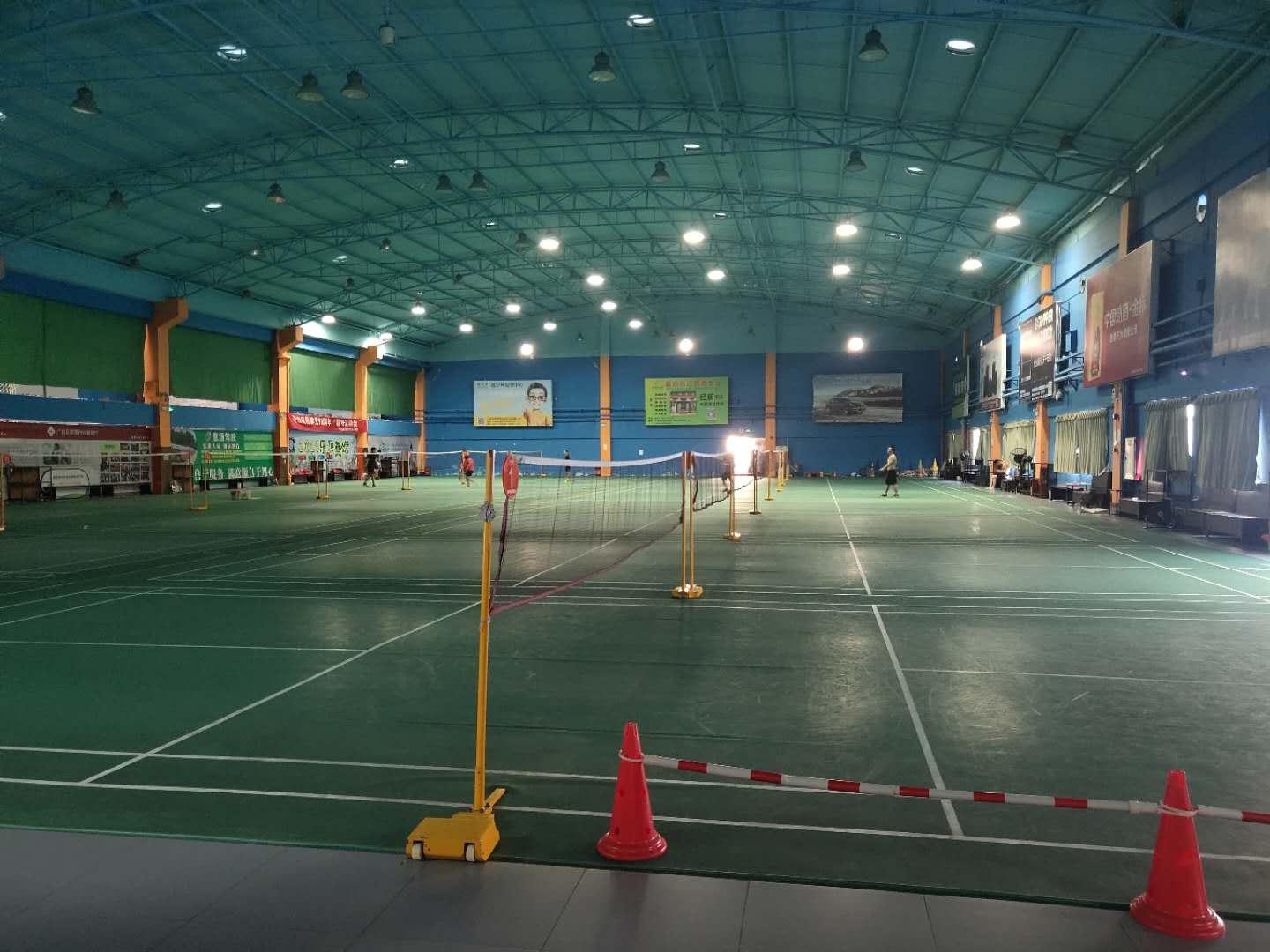 廣州花都湖畔球館