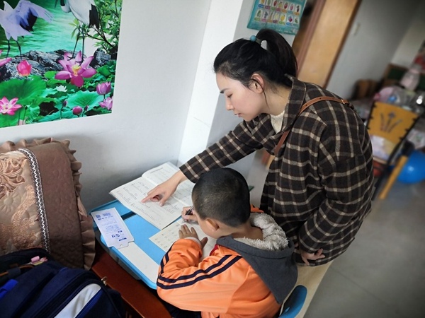 開發(fā)區(qū)中心小學：送教上門，溫暖到家