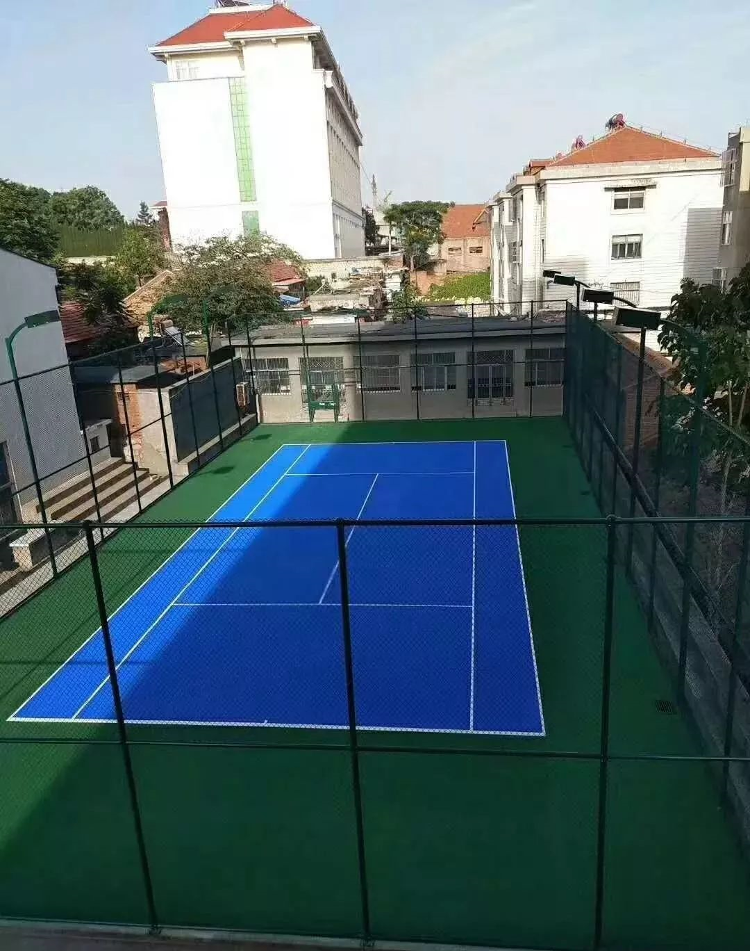 <a href=http://www.rkkor.cn target=_blank class=infotextkey>丙烯酸</a>球場運(yùn)動地面