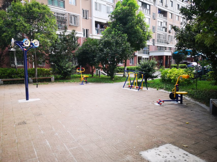 虹梅景苑二街坊健身點(diǎn)