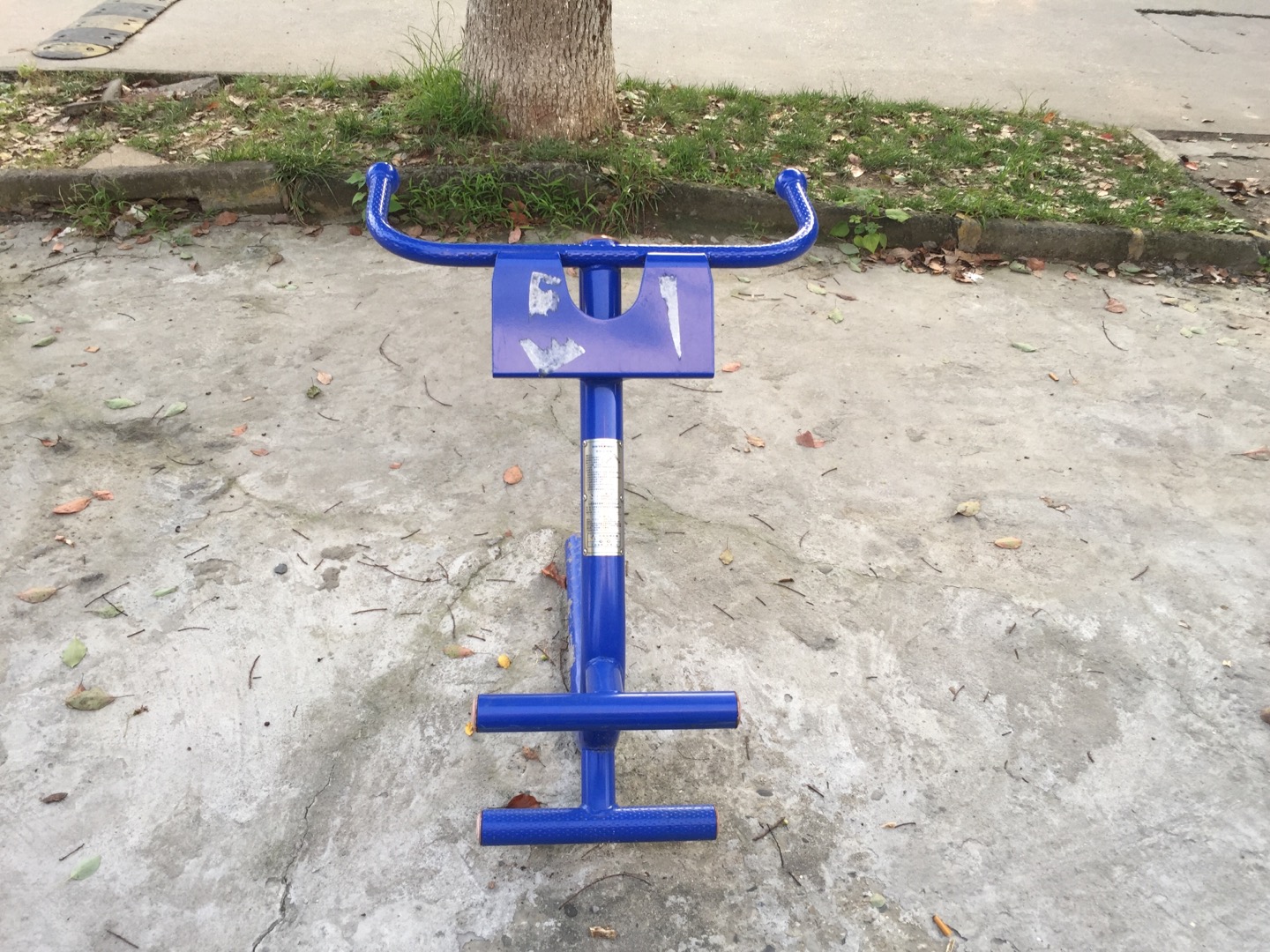 背肌訓(xùn)練器