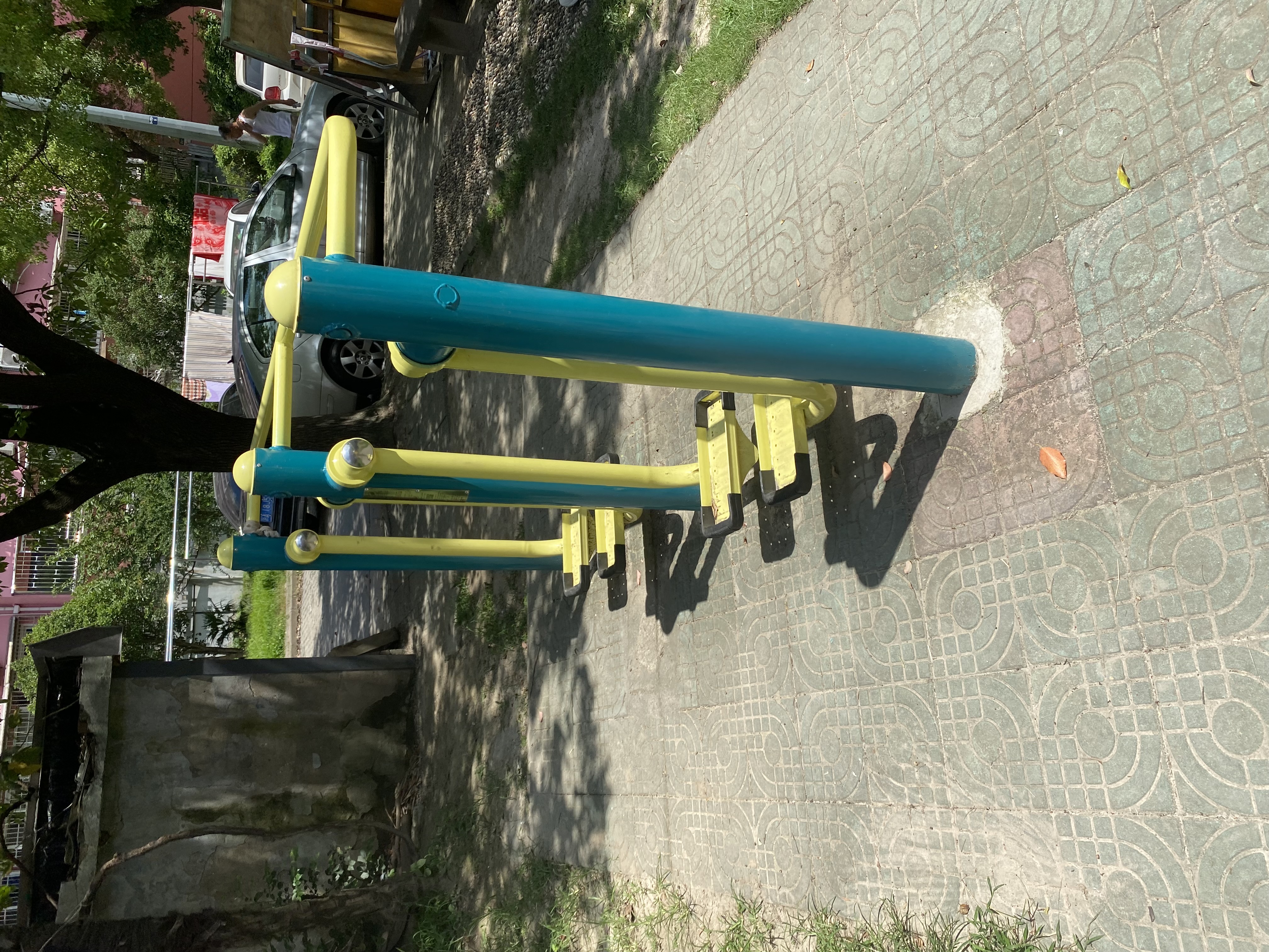 二位智能太空漫步機(jī)