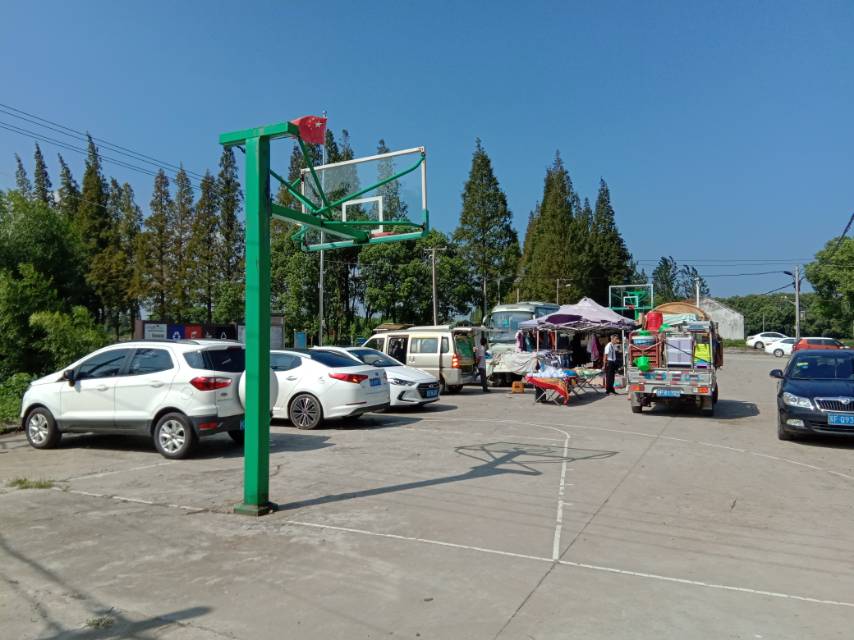 河祝村籃球場(chǎng)