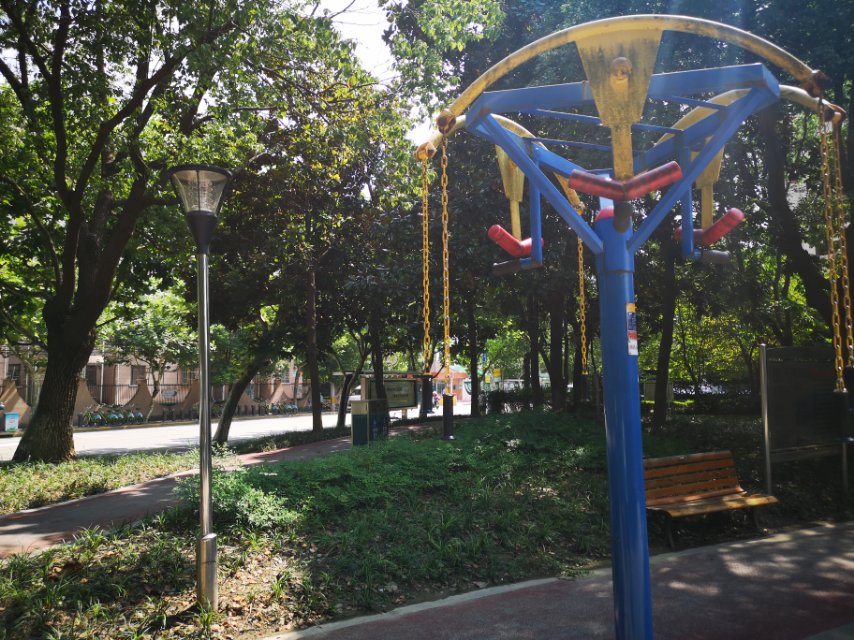 三人上肢牽引器