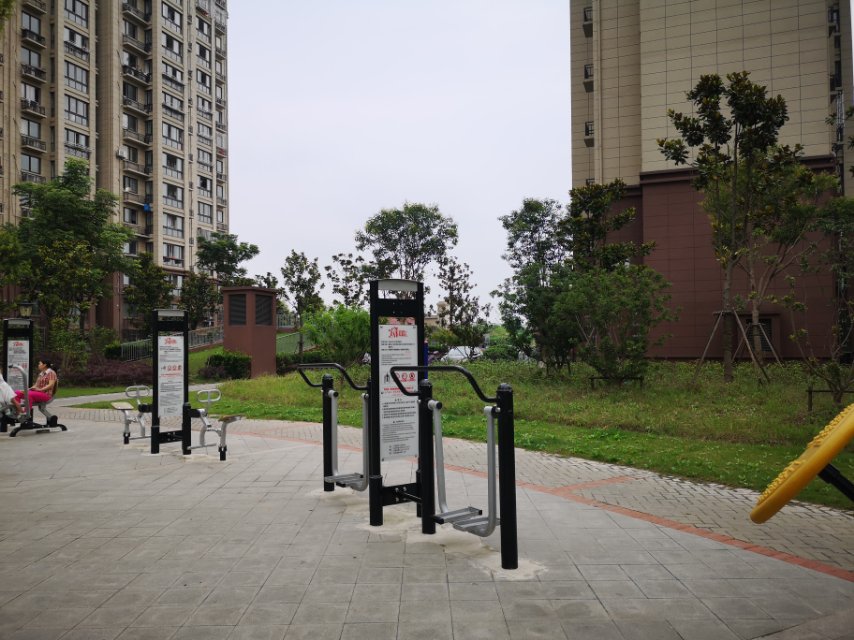 泰順佳苑市民益智健身苑點