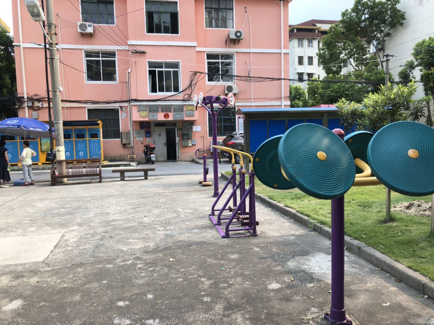 高境一村一居委健身苑點一