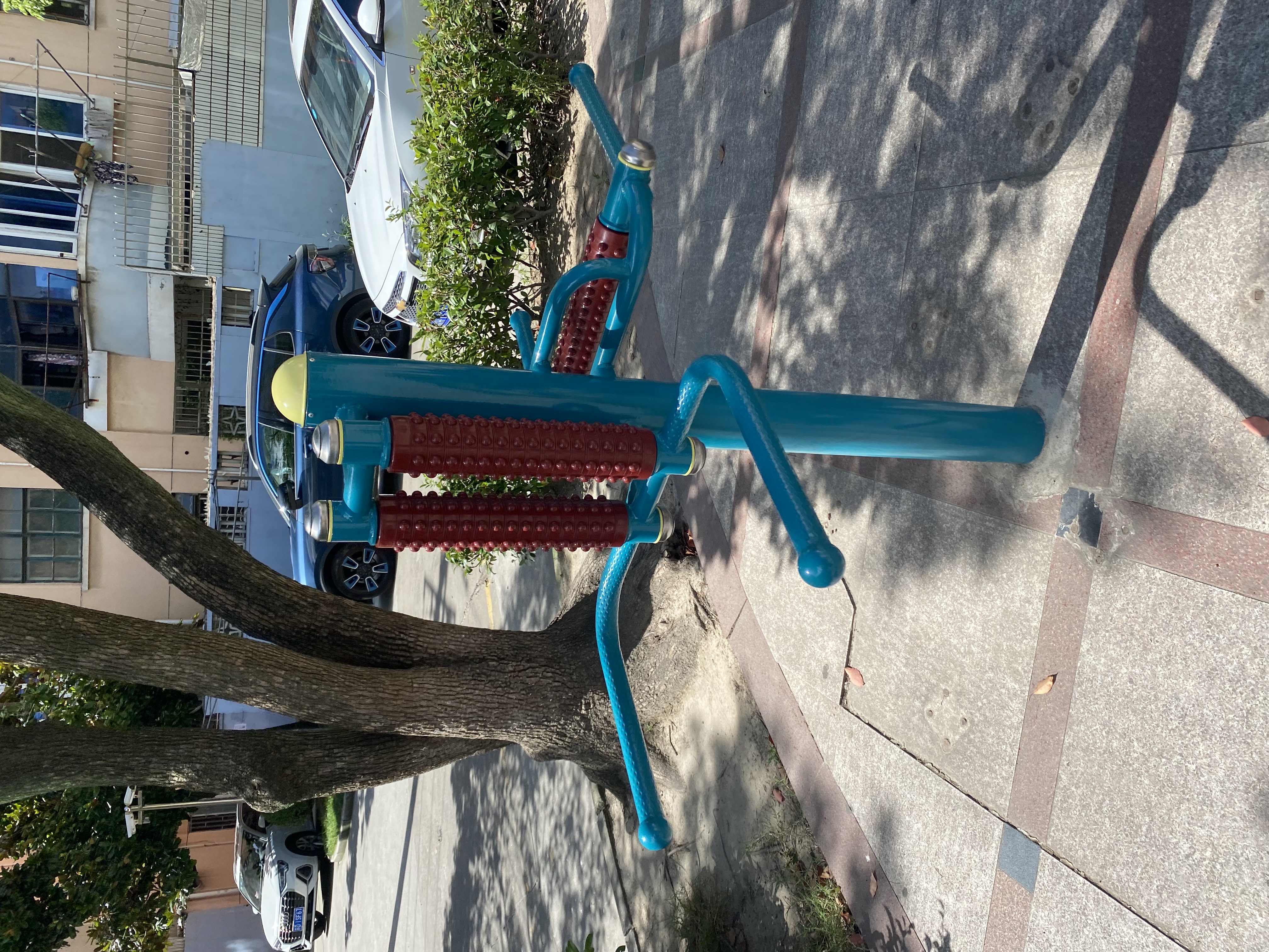 互動(dòng)式腰背按摩器