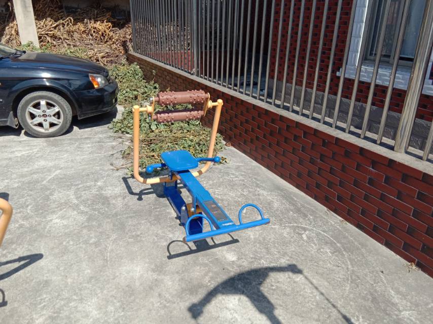 腹背屈伸訓(xùn)練器