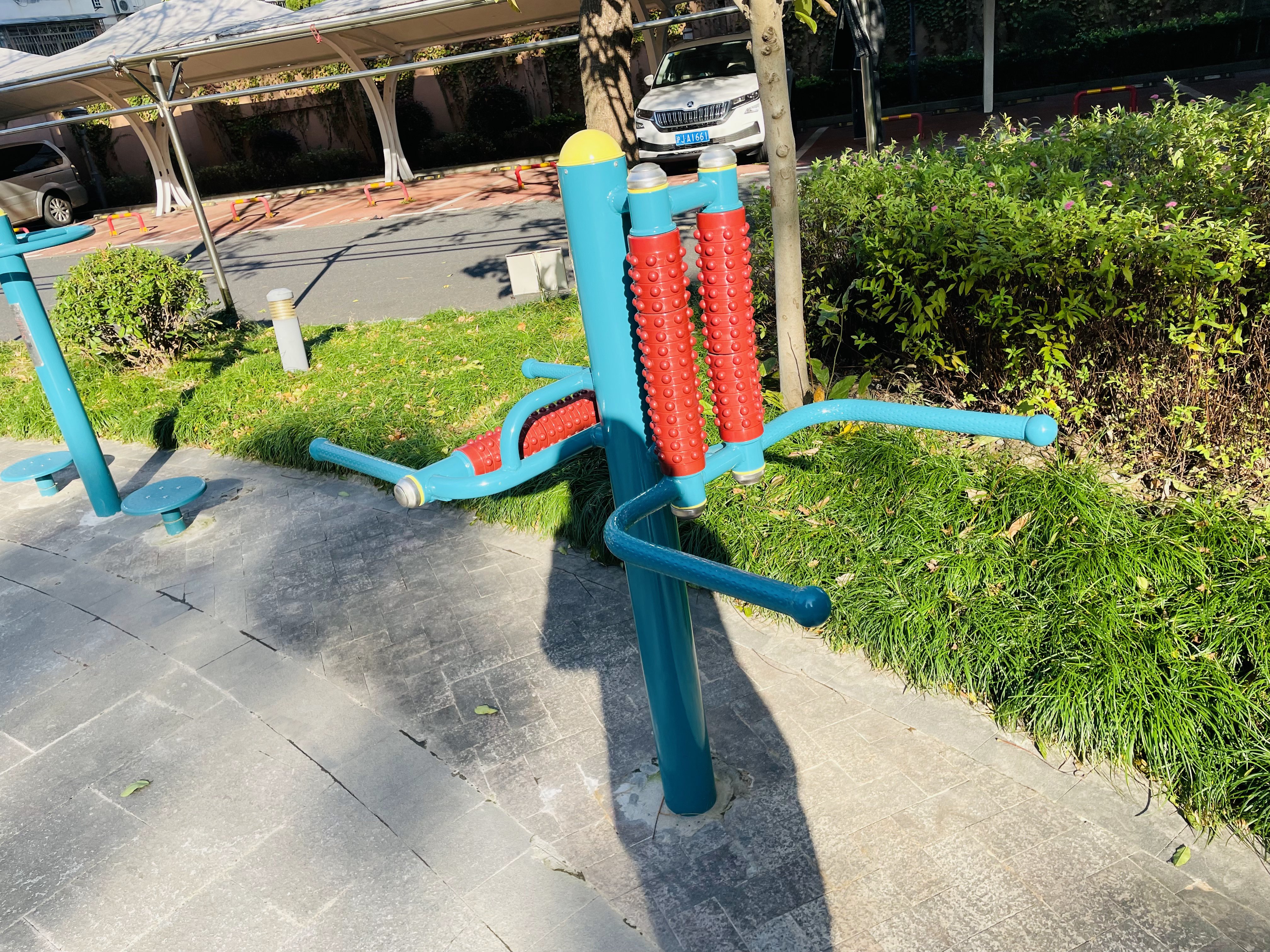 互動(dòng)式腰背按摩器