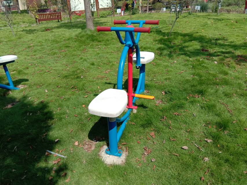 下肢康復(fù)器