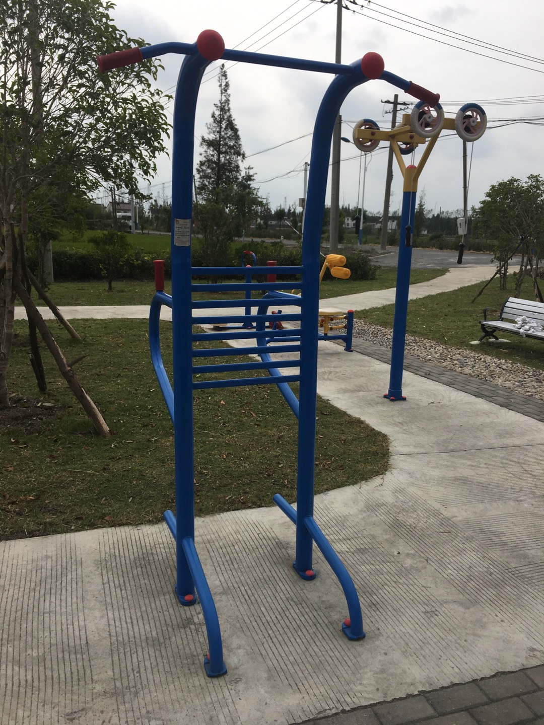 多功能訓(xùn)練器