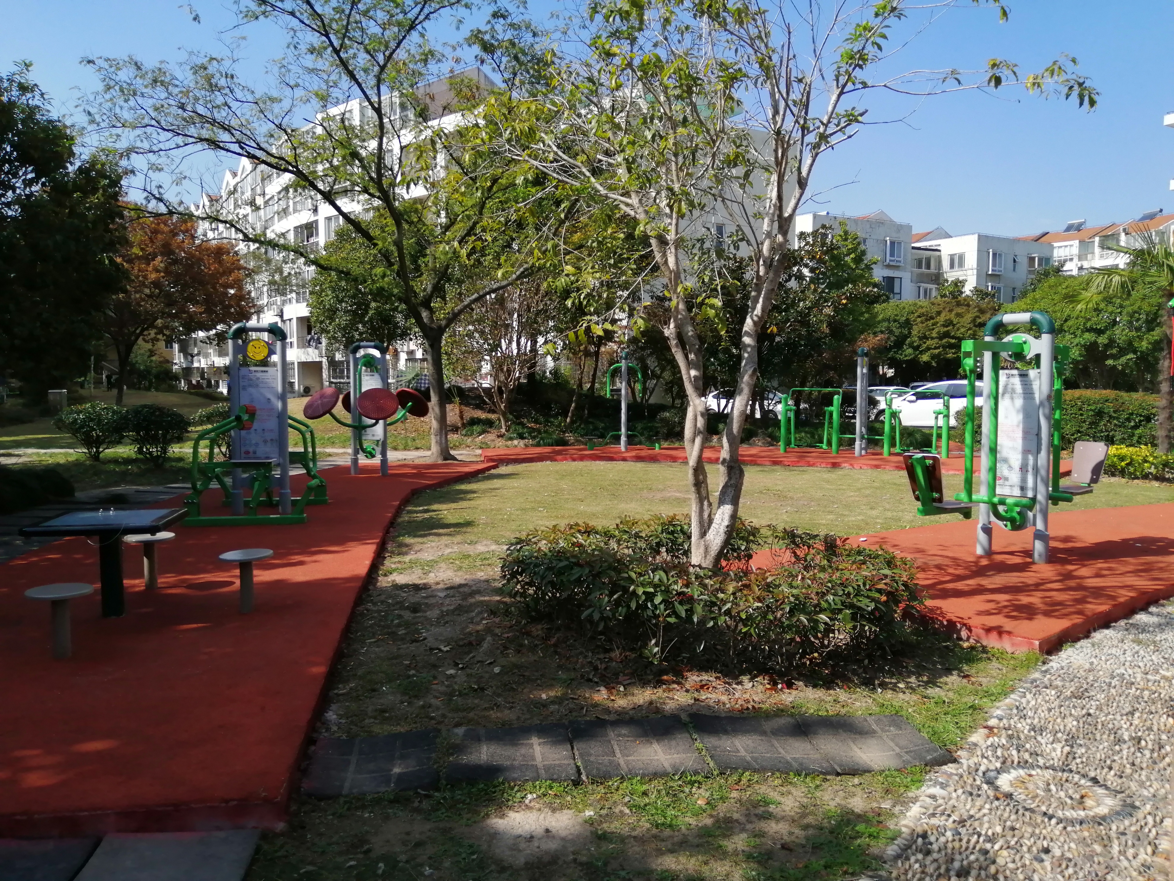 奉浦街道樹園新里市民益智健身苑點(diǎn)