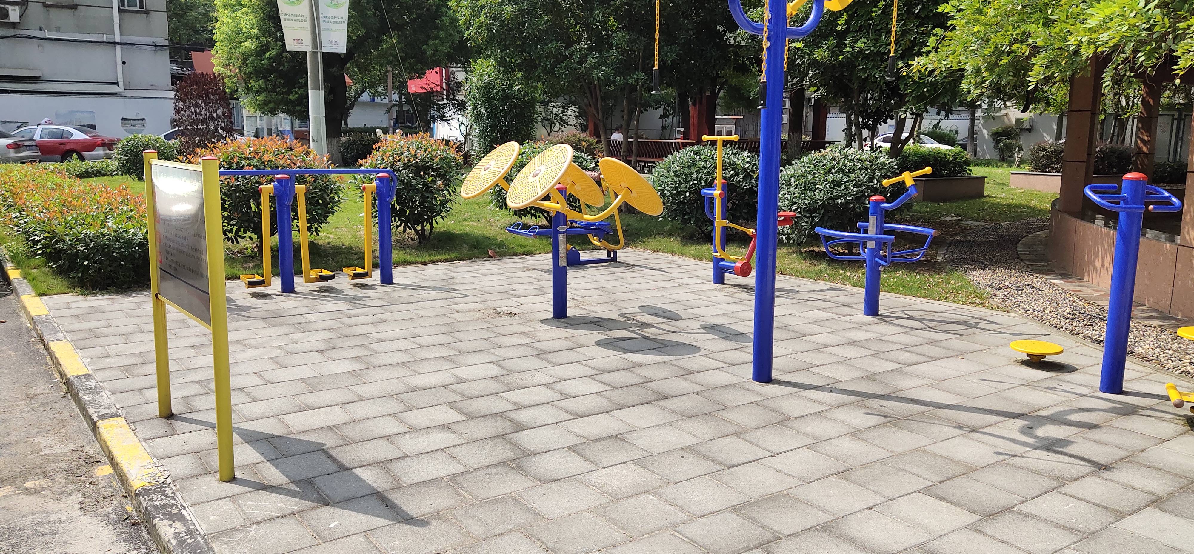 祁南居委祁南一村健身點(diǎn)