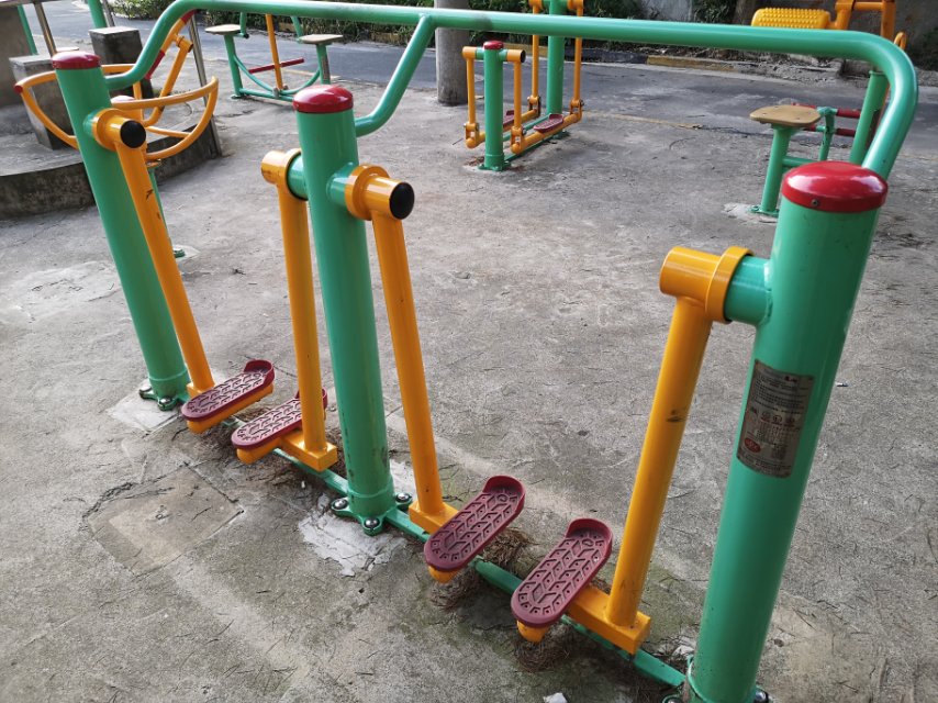 兩聯(lián)漫步機(jī)