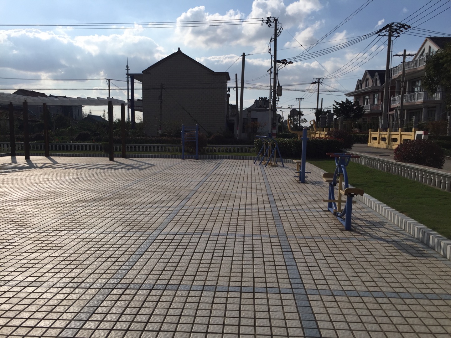 民東村一組健身點