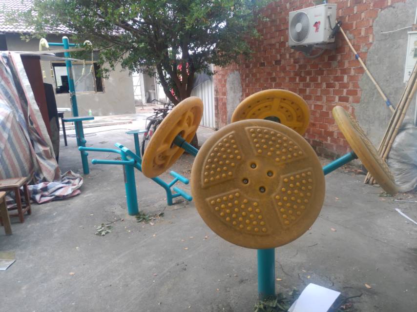 豎新鎮(zhèn)大東村健身點(diǎn)二