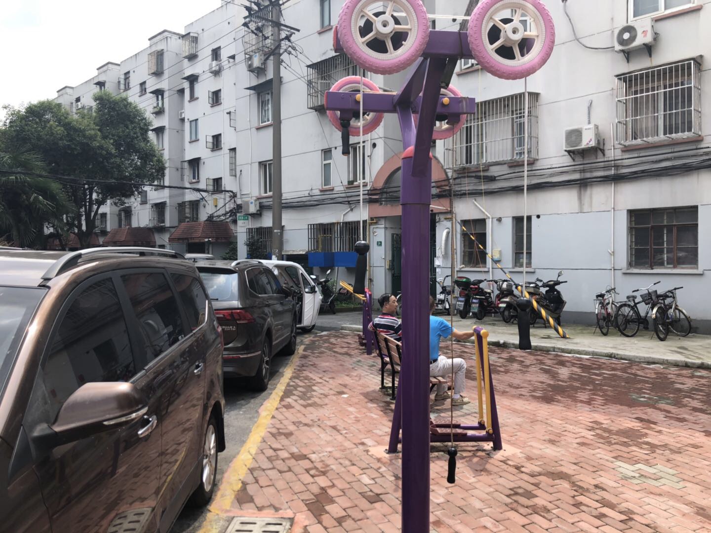 共和一二村健身苑點(diǎn)二